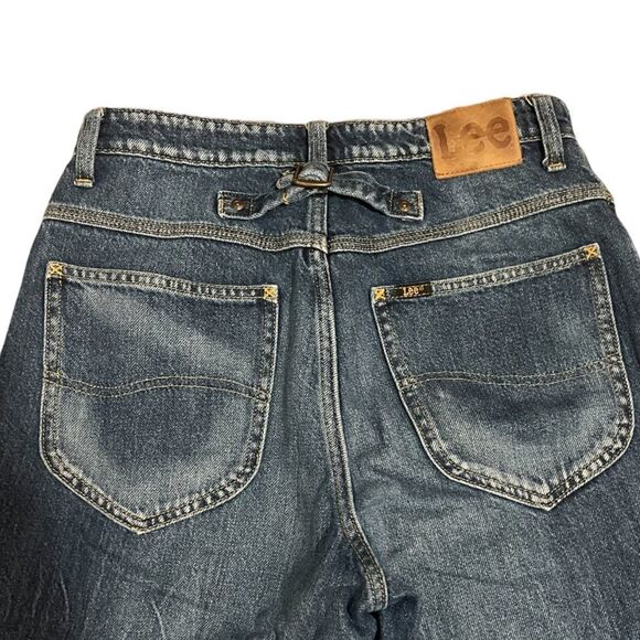 Lee Modern Vintage High Rise Relaxed Stovepipe Jean - Picture 5 of 10